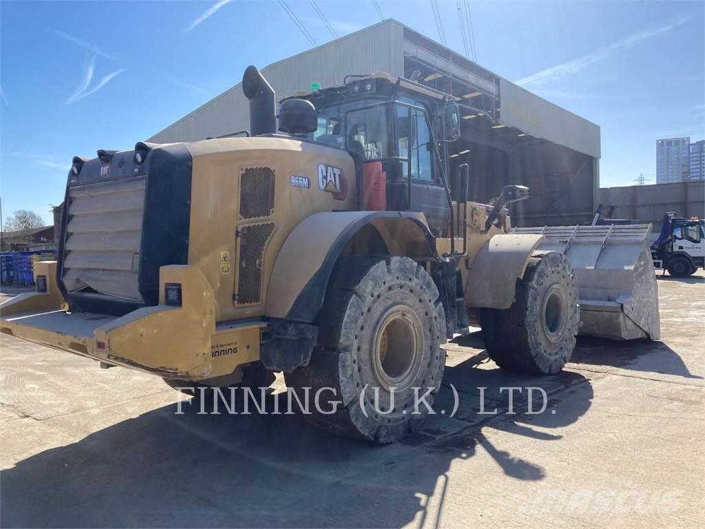 CAT 966M HL Фронтальные погрузчики