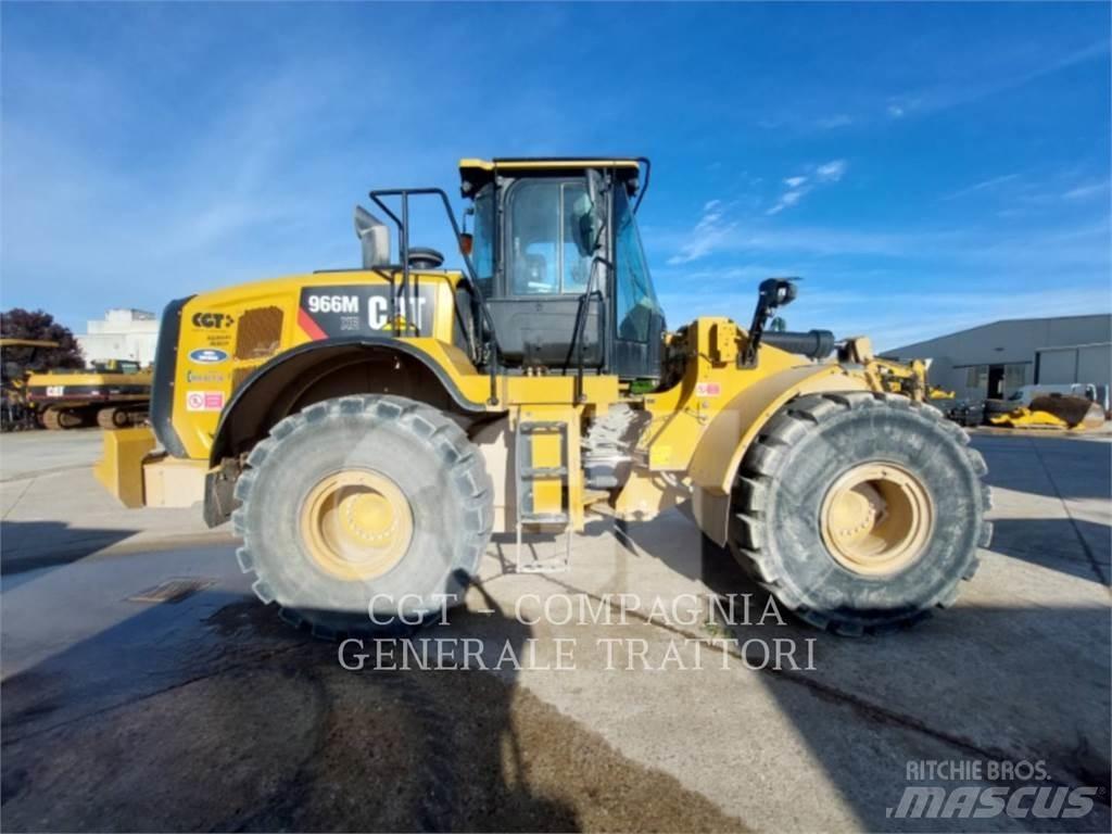 CAT 966M XE Фронтальные погрузчики