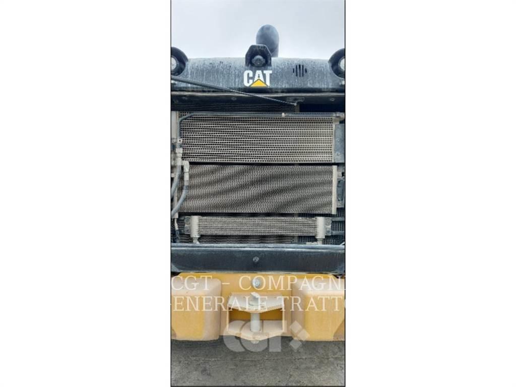 CAT 966M XE Фронтальные погрузчики