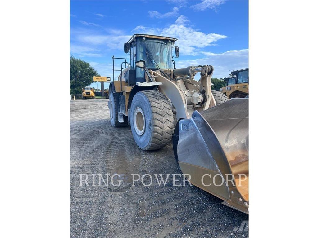 CAT 966MQC Фронтальные погрузчики