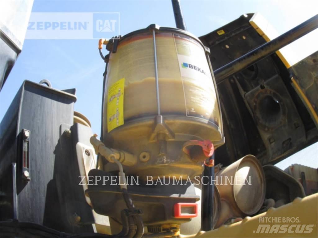 CAT 966MXE Фронтальные погрузчики
