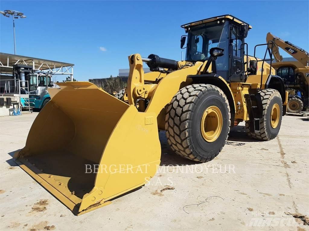 CAT 972 Фронтальные погрузчики