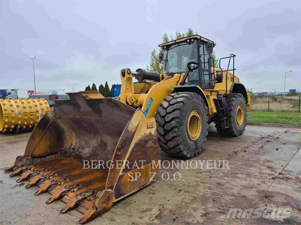 CAT 972 Фронтальные погрузчики