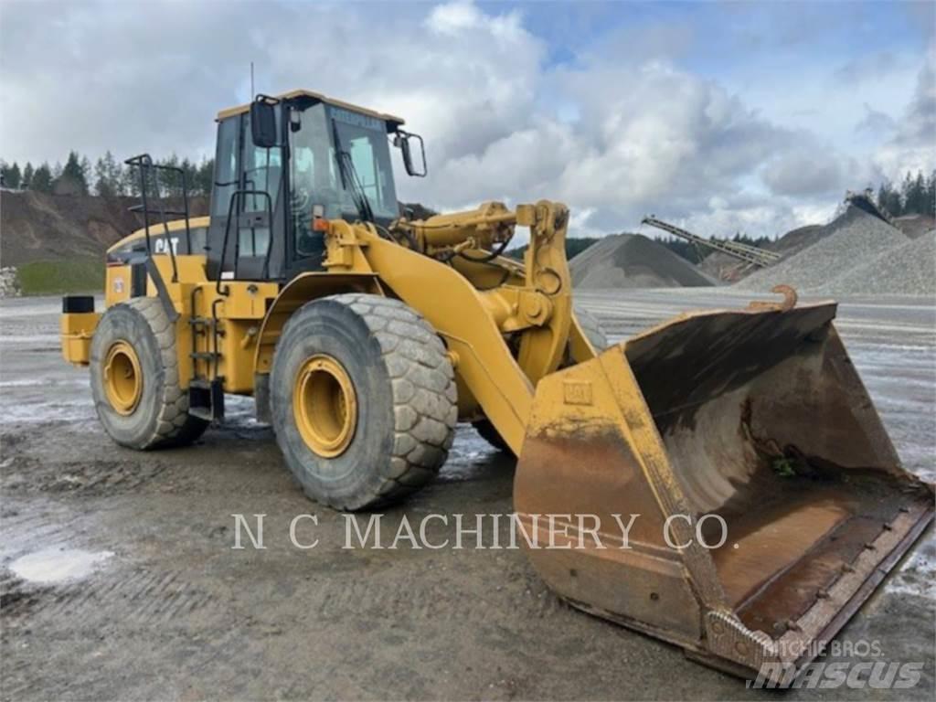 CAT 972G Фронтальные погрузчики