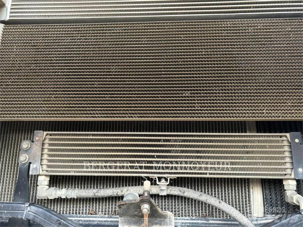 CAT 972K Фронтальные погрузчики