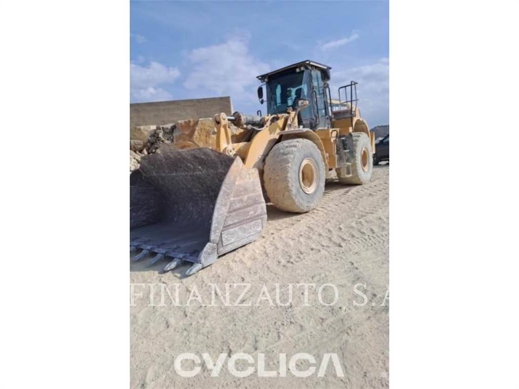 CAT 972K Фронтальные погрузчики