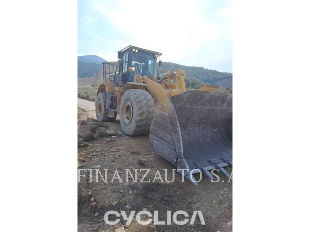 CAT 972K Фронтальные погрузчики