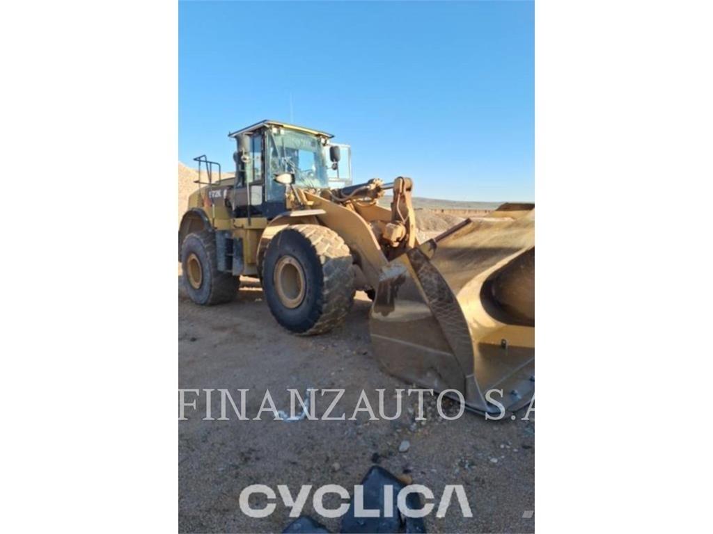CAT 972K Фронтальные погрузчики