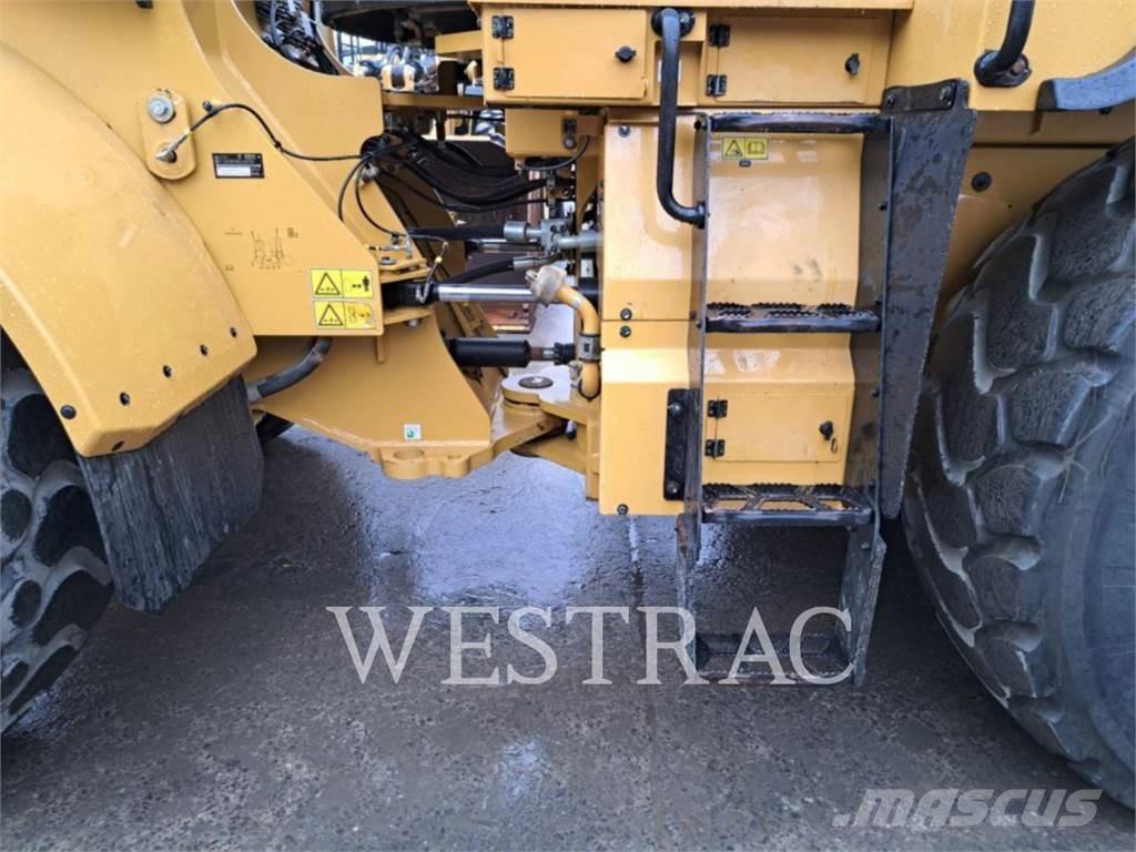 CAT 972M Фронтальные погрузчики