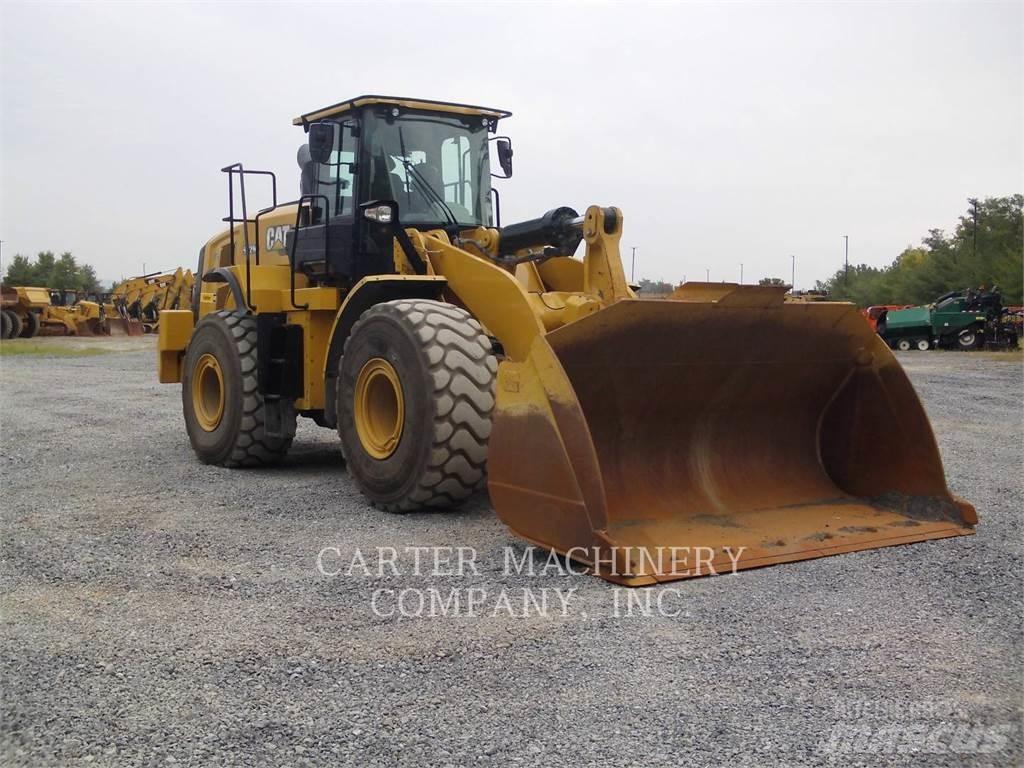 CAT 972M Фронтальные погрузчики