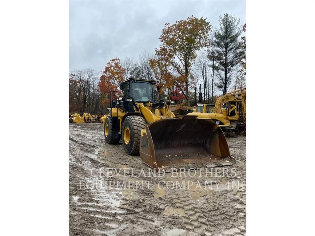 CAT 972M Фронтальные погрузчики