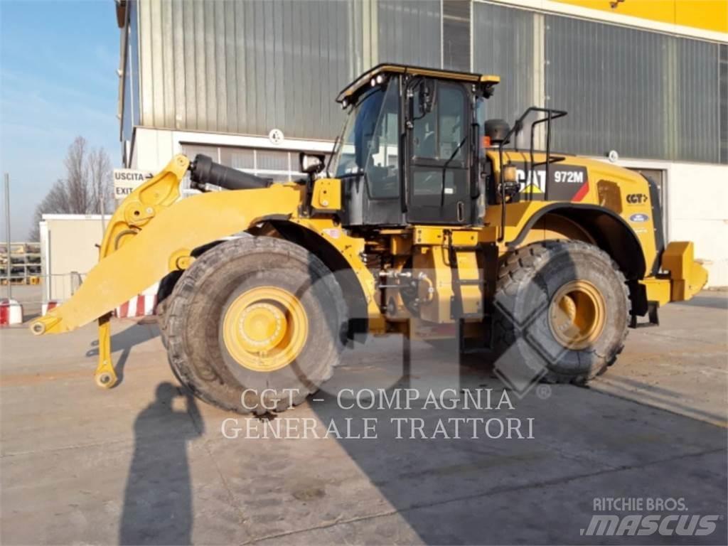 CAT 972M Фронтальные погрузчики