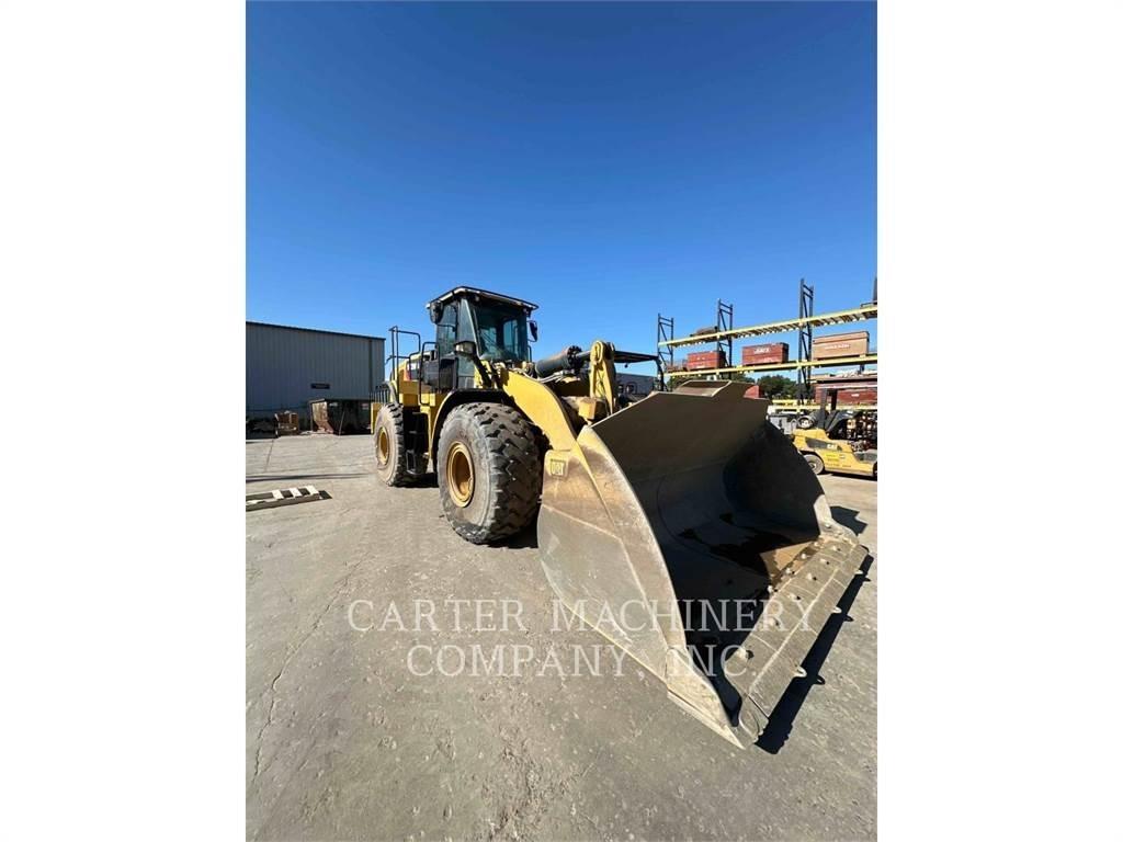CAT 972M Фронтальные погрузчики