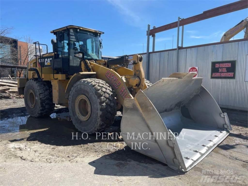 CAT 972M Фронтальные погрузчики