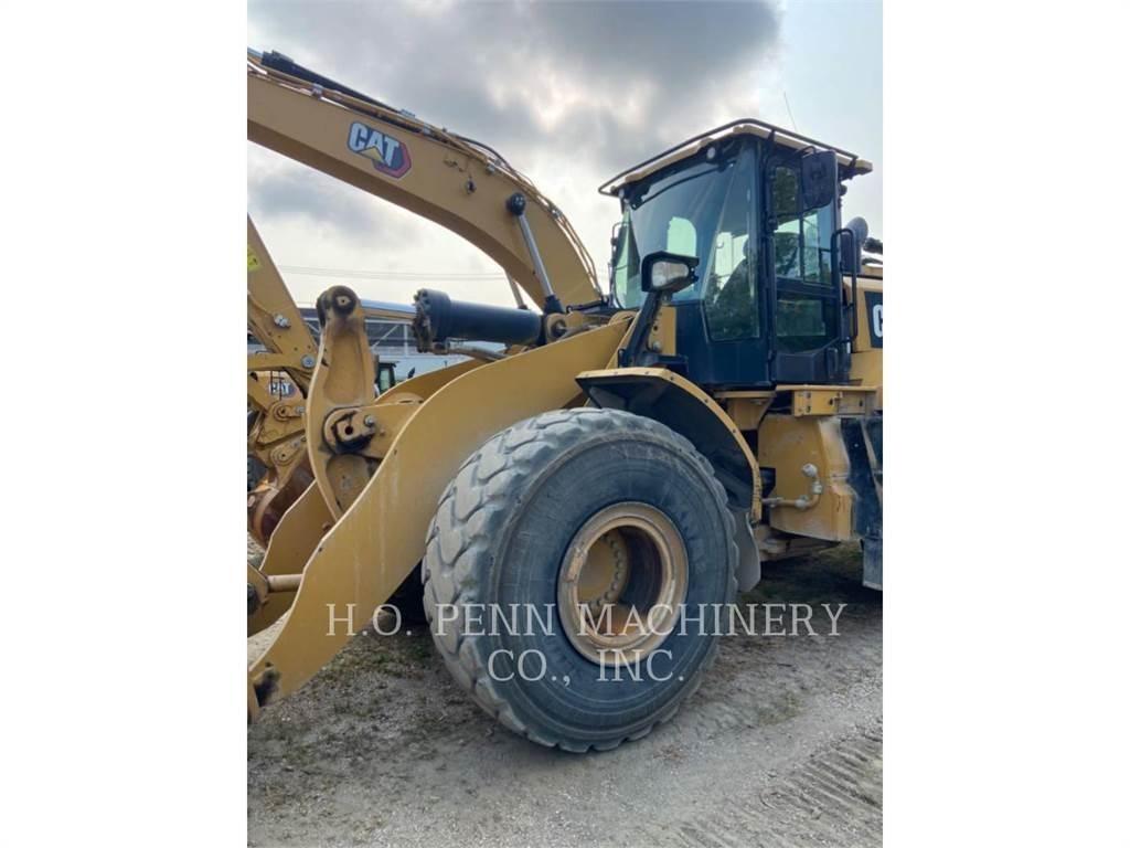 CAT 972M Фронтальные погрузчики