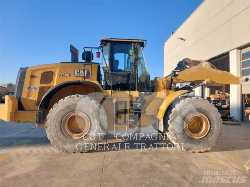 CAT 972M Фронтальные погрузчики