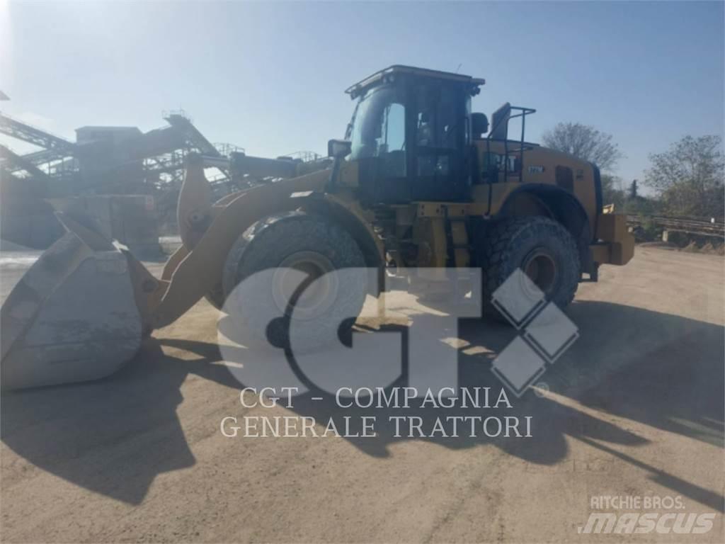CAT 972M Фронтальные погрузчики