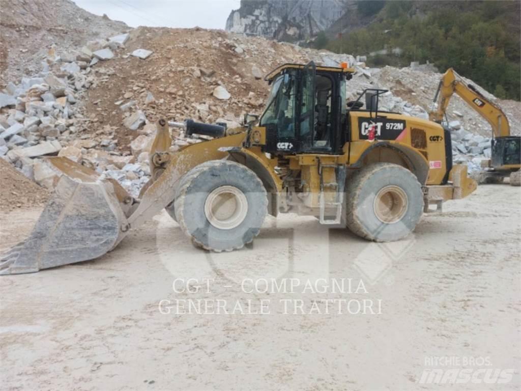 CAT 972M Фронтальные погрузчики