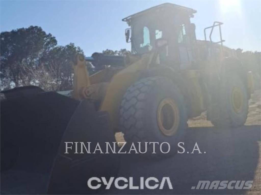 CAT 972M Фронтальные погрузчики