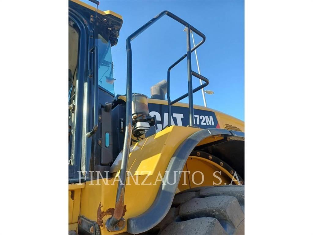 CAT 972M Фронтальные погрузчики