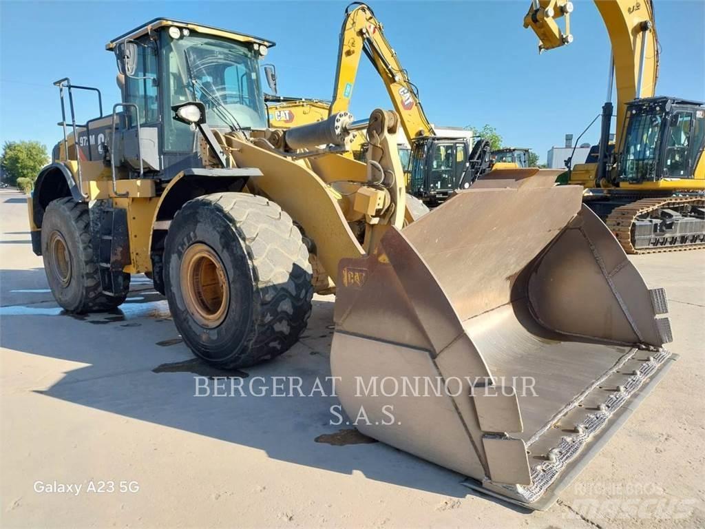 CAT 972M Фронтальные погрузчики
