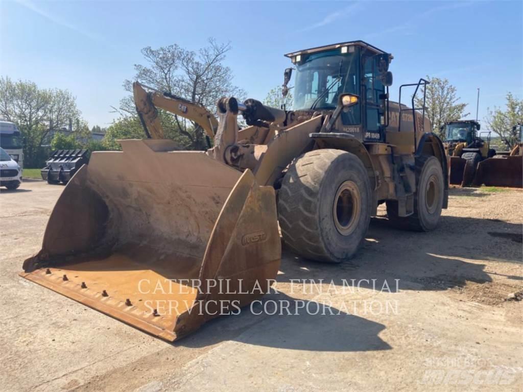 CAT 972M Фронтальные погрузчики