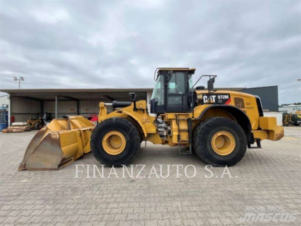 CAT 972M Фронтальные погрузчики