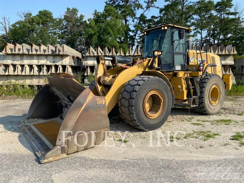 CAT 972M Фронтальные погрузчики