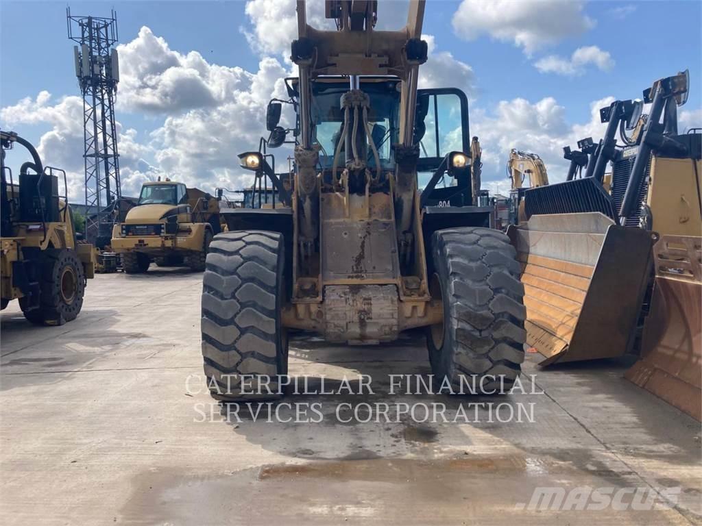 CAT 972M Фронтальные погрузчики