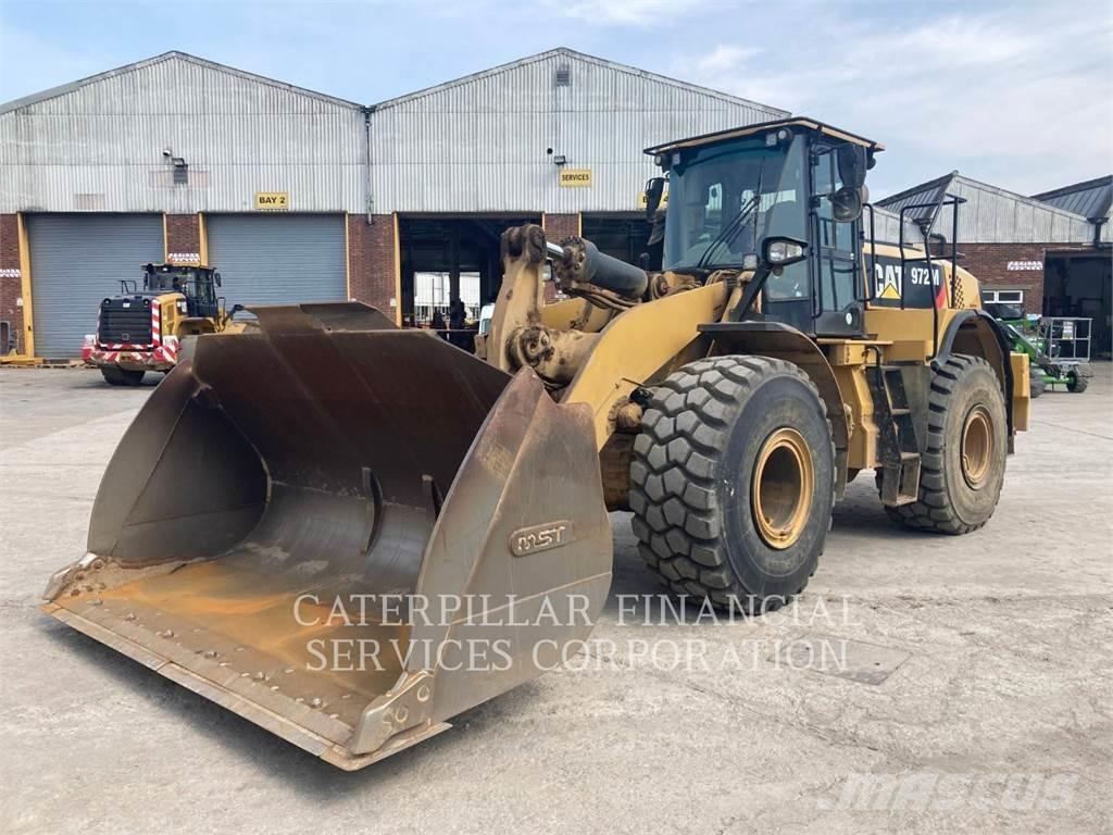 CAT 972M Фронтальные погрузчики