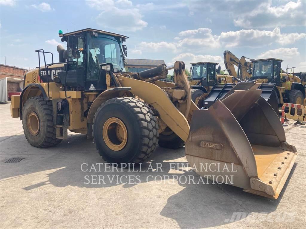 CAT 972M Фронтальные погрузчики