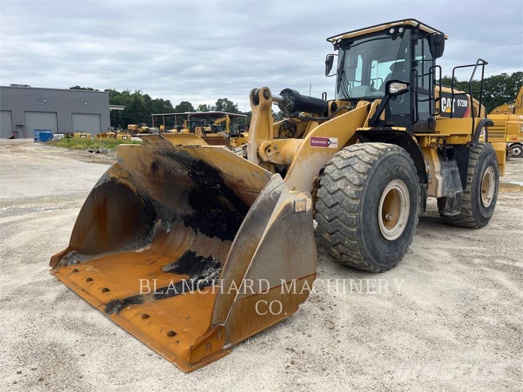 CAT 972M Фронтальные погрузчики