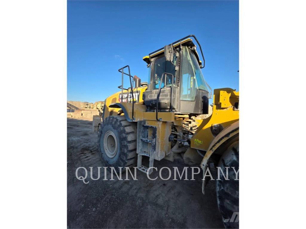 CAT 972M Фронтальные погрузчики