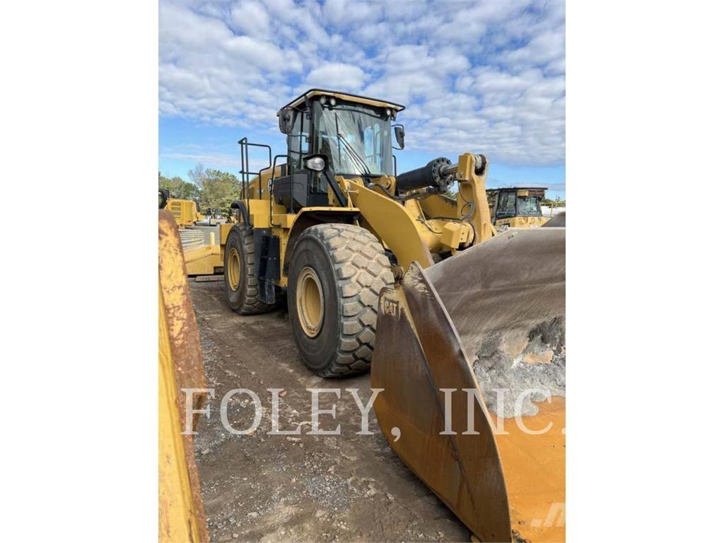 CAT 972M Фронтальные погрузчики