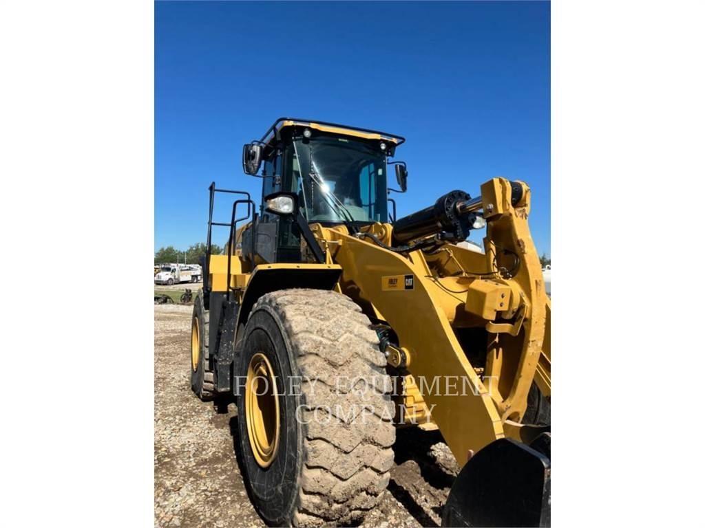 CAT 972M Фронтальные погрузчики