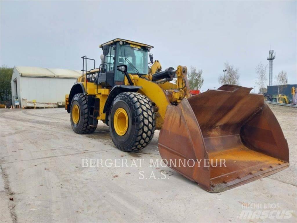 CAT 972M XE Фронтальные погрузчики