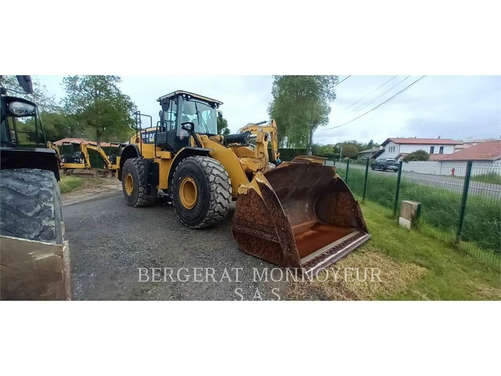CAT 972M XE Фронтальные погрузчики