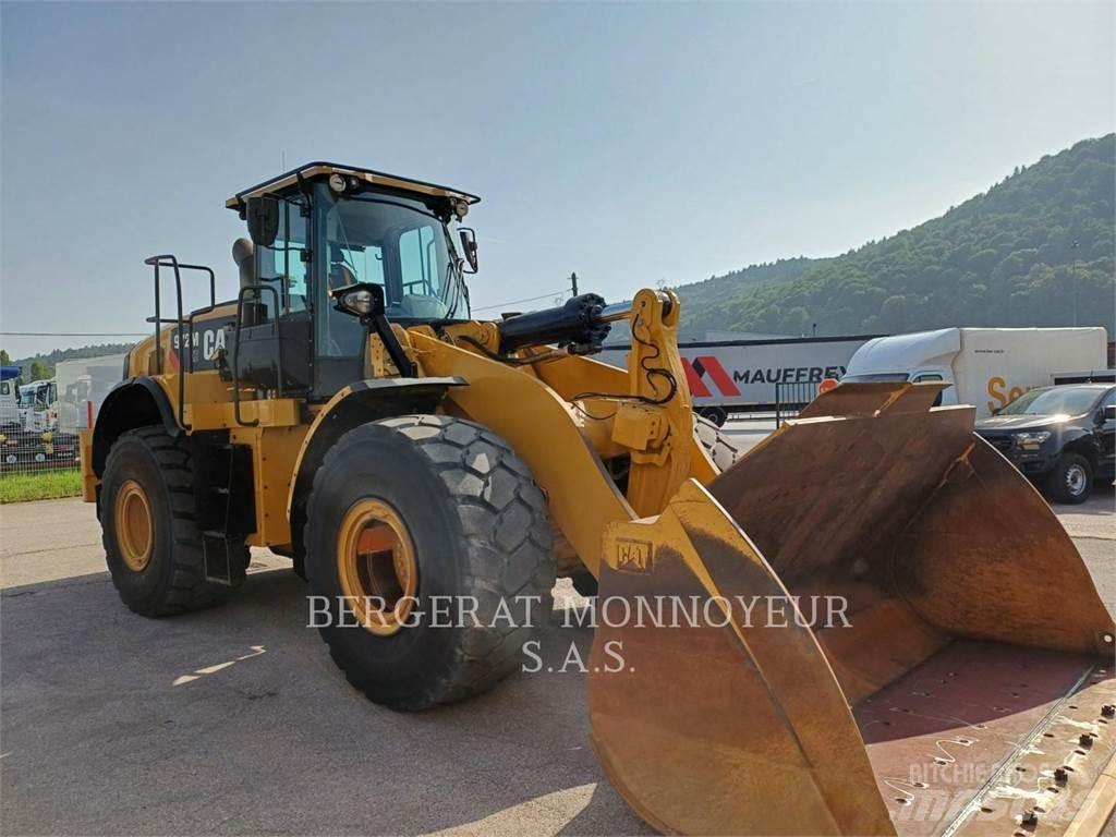 CAT 972M XE Фронтальные погрузчики