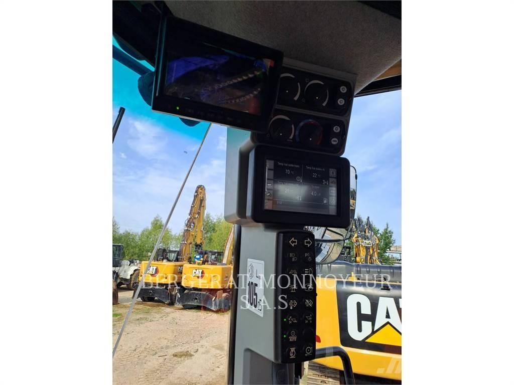 CAT 972M XE Фронтальные погрузчики