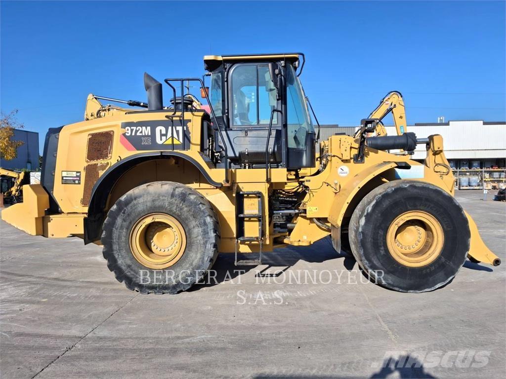 CAT 972M XE Фронтальные погрузчики