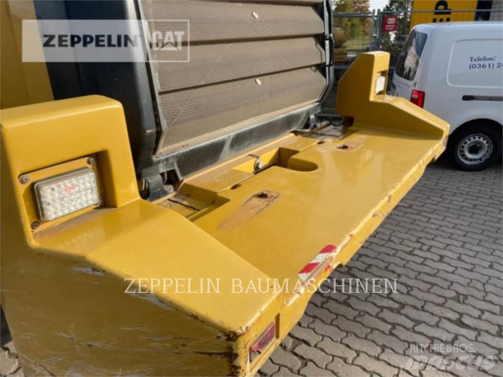 CAT 972MXE Фронтальные погрузчики