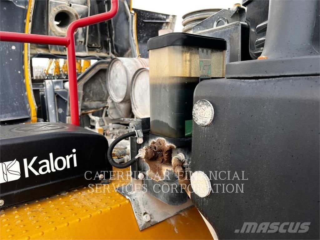 CAT 972MXE Фронтальные погрузчики