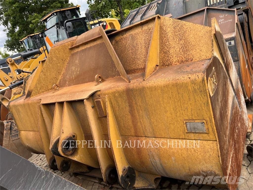 CAT 972MXE Фронтальные погрузчики