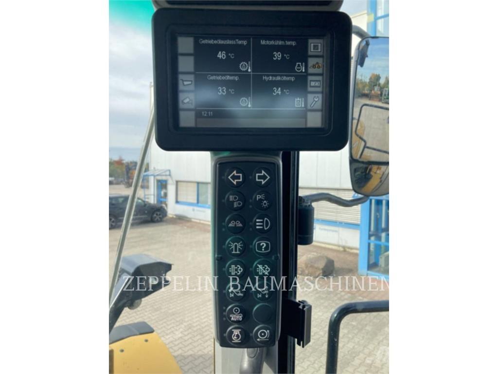 CAT 972MXE Фронтальные погрузчики