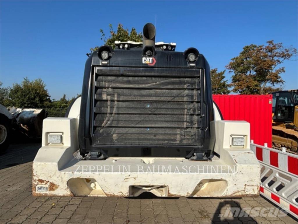 CAT 972MXE Фронтальные погрузчики