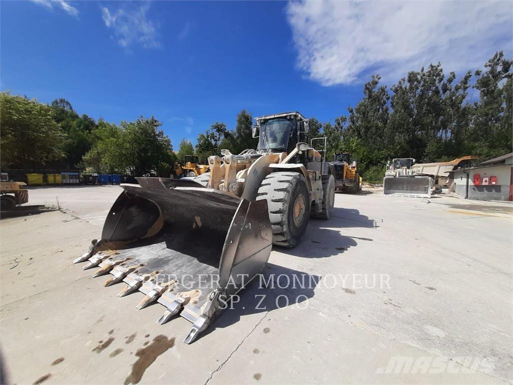 CAT 980 Фронтальные погрузчики