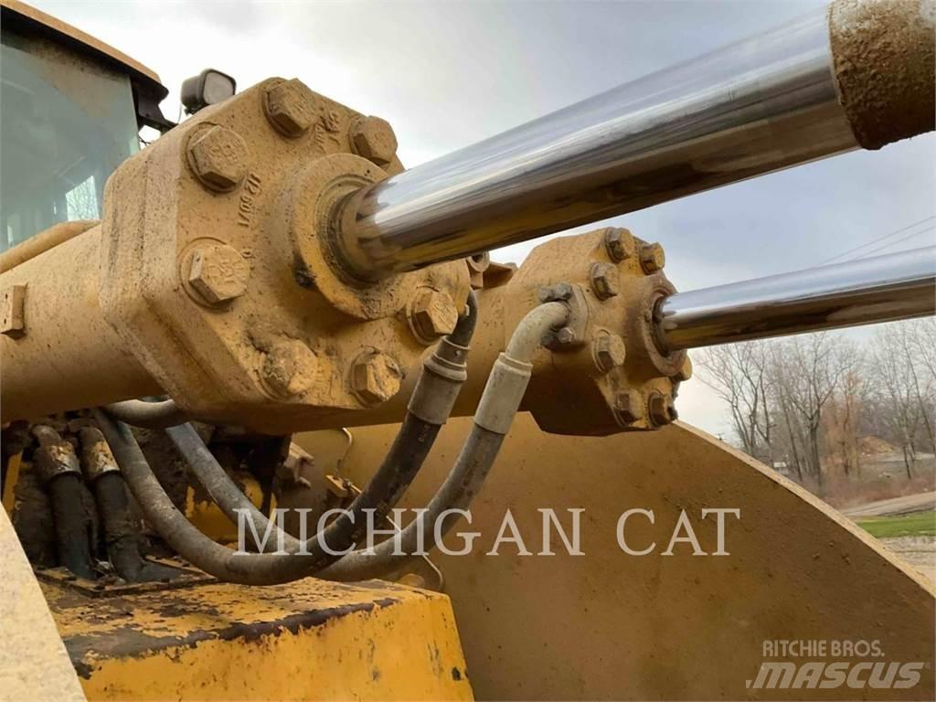 CAT 980H Фронтальные погрузчики