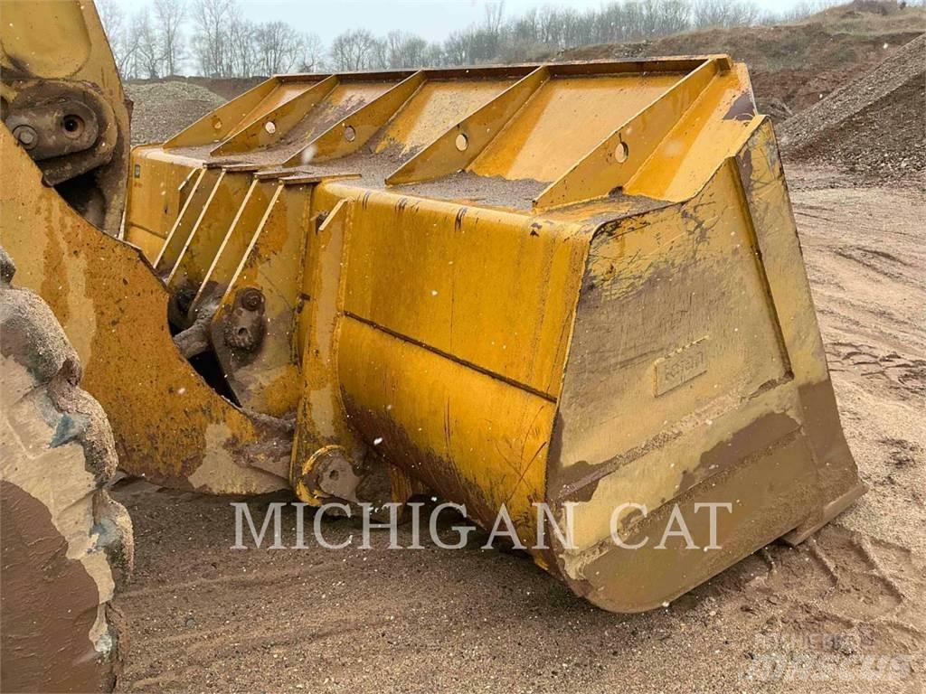 CAT 980H Фронтальные погрузчики