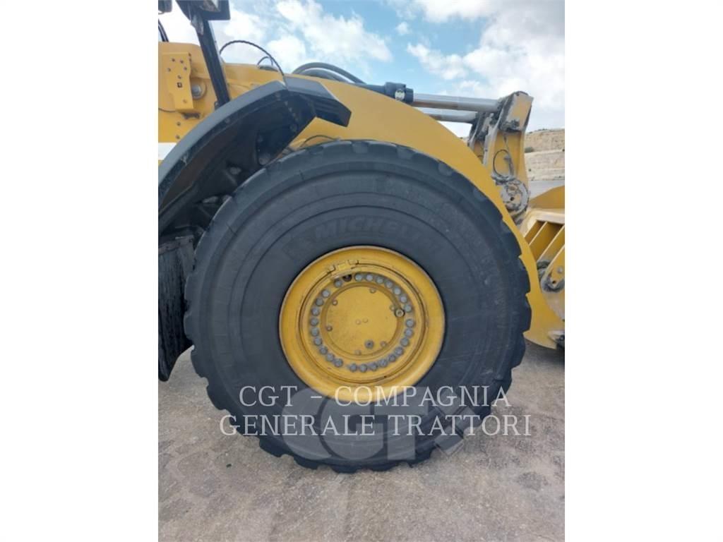 CAT 980M Фронтальные погрузчики