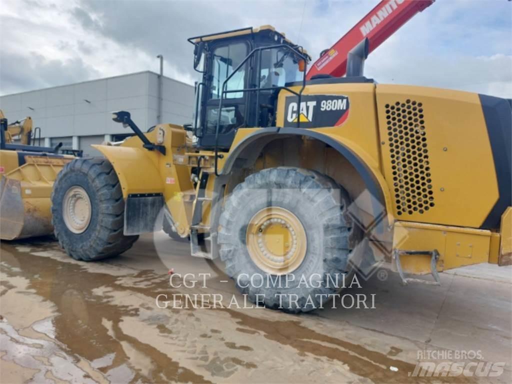 CAT 980M Фронтальные погрузчики
